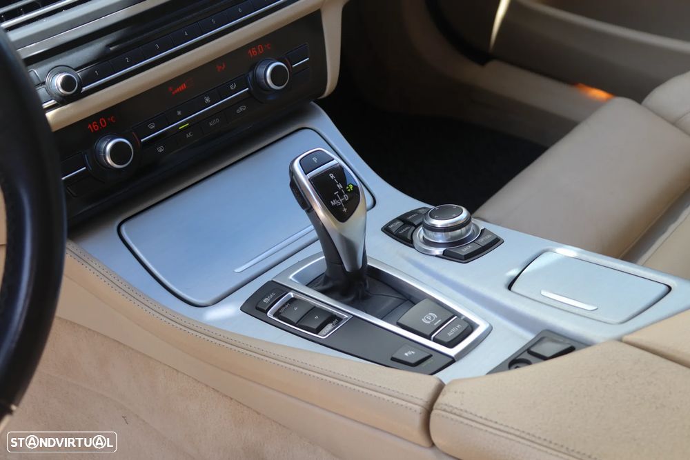 BMW 520 d Auto - 17