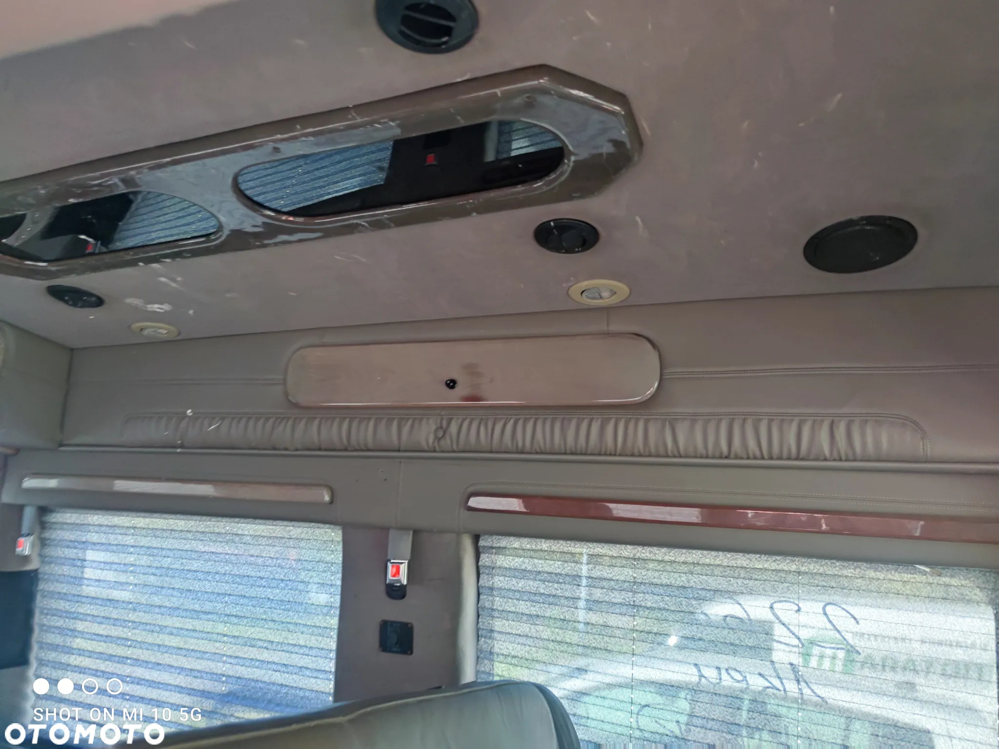Chevrolet Express - 23