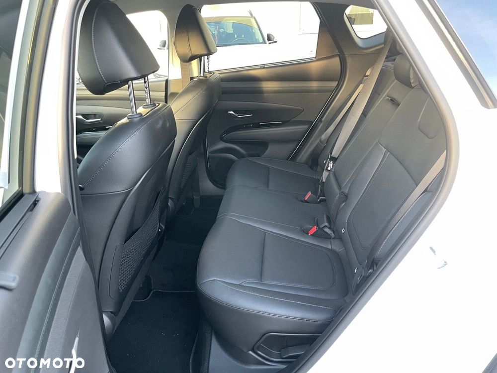 Hyundai Tucson - 24