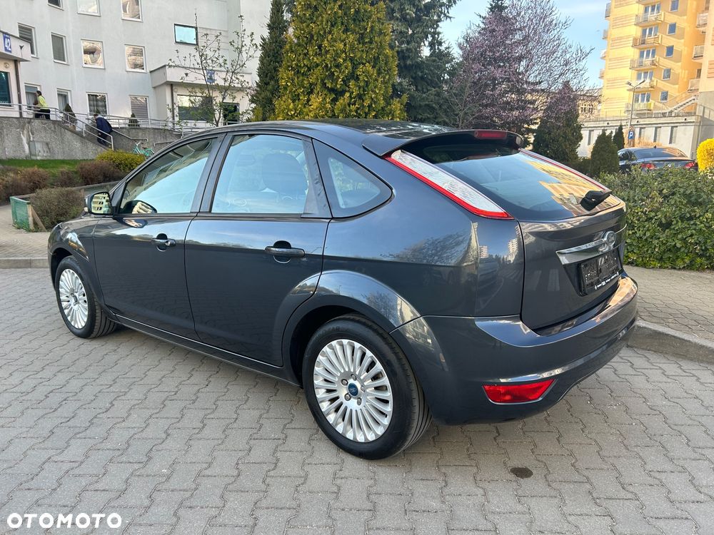 Ford Focus Trend - 5