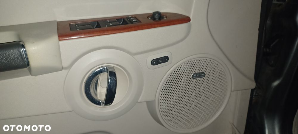 Jeep Commander 3.0 CRD DPF Automatik Overland - 11