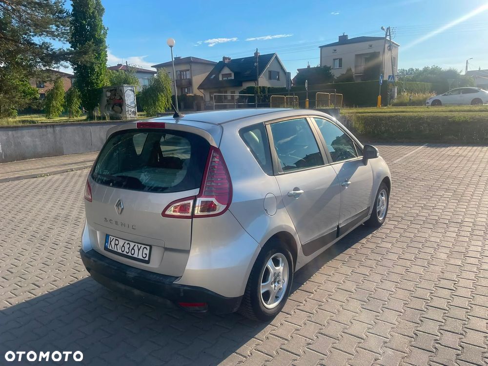 Renault Scenic - 6