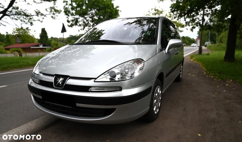 Peugeot 807