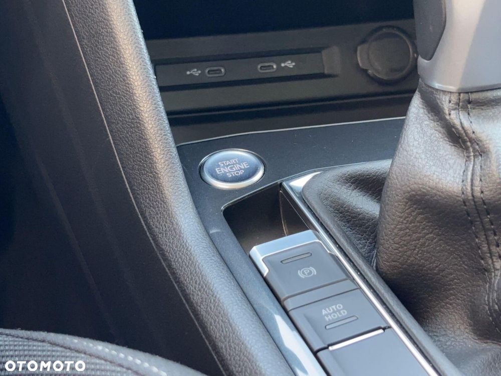 Volkswagen Tiguan 1.5 TSI EVO Elegance DSG - 27