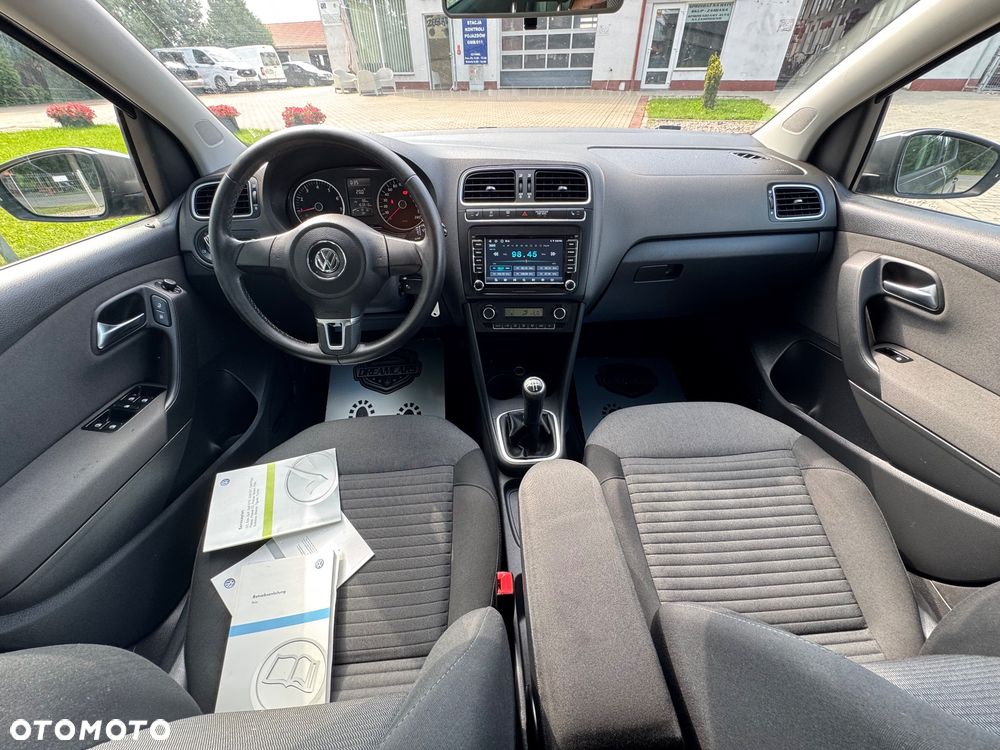 Volkswagen Polo - 19