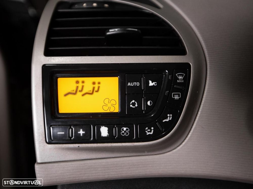 Citroën C4 Picasso - 14