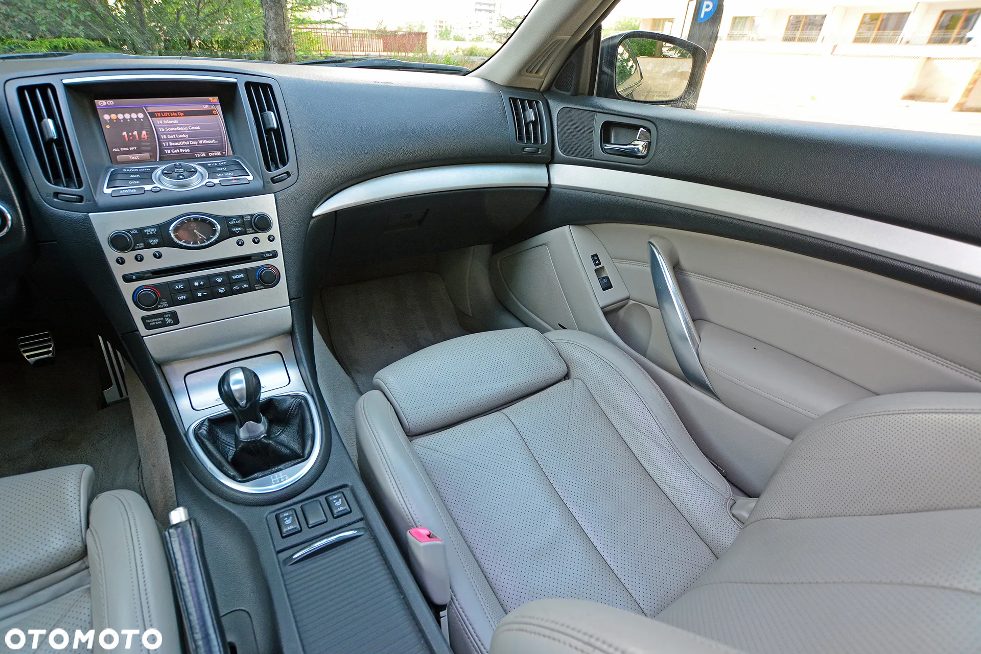 Infiniti G G37 S - 19