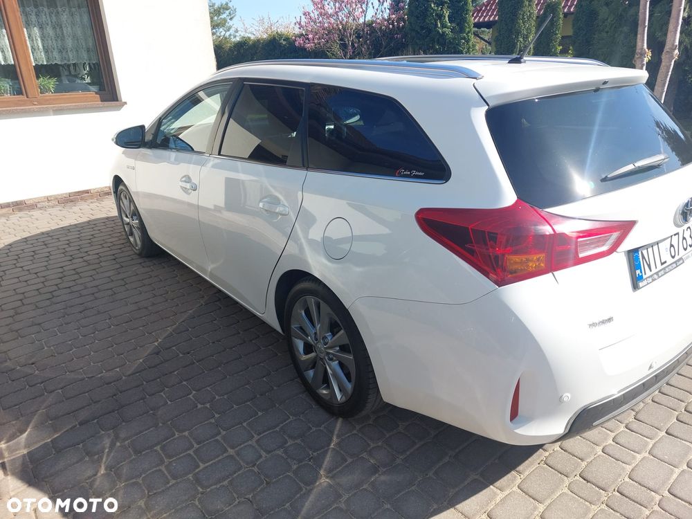 Toyota Auris - 5