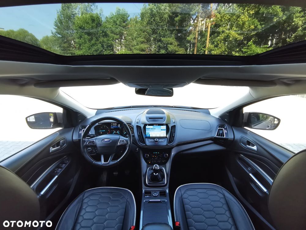 Ford Kuga Vignale 2.0 TDCi AWD - 32