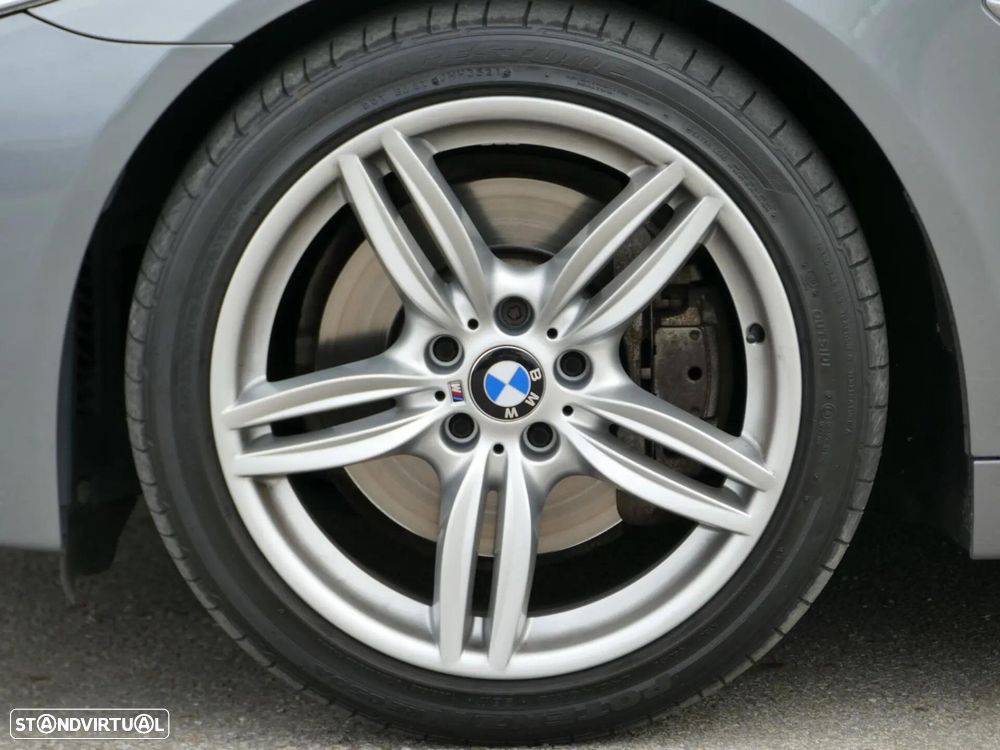 BMW 525 d Pack M - 8