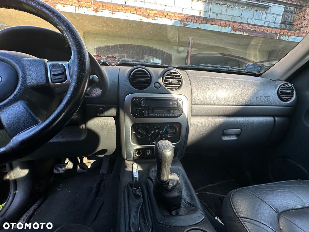 Jeep Cherokee 2.5L CRD Limited - 13