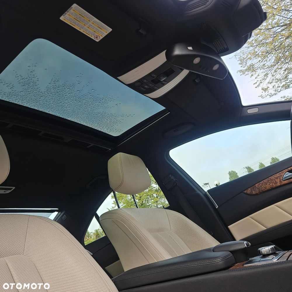 Mercedes-Benz CLS 350 BlueEff - 26