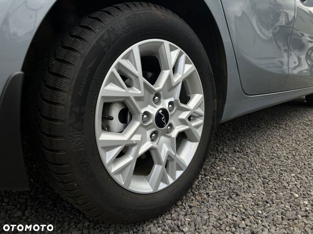 Kia Ceed - 24