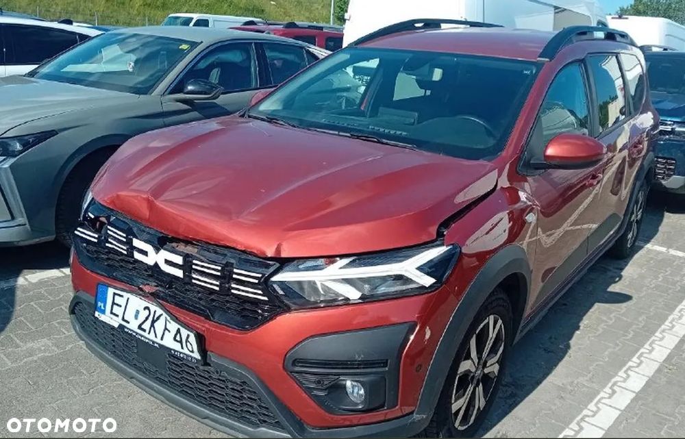 Dacia Jogger 1.0 TCe Essential 7os - 1