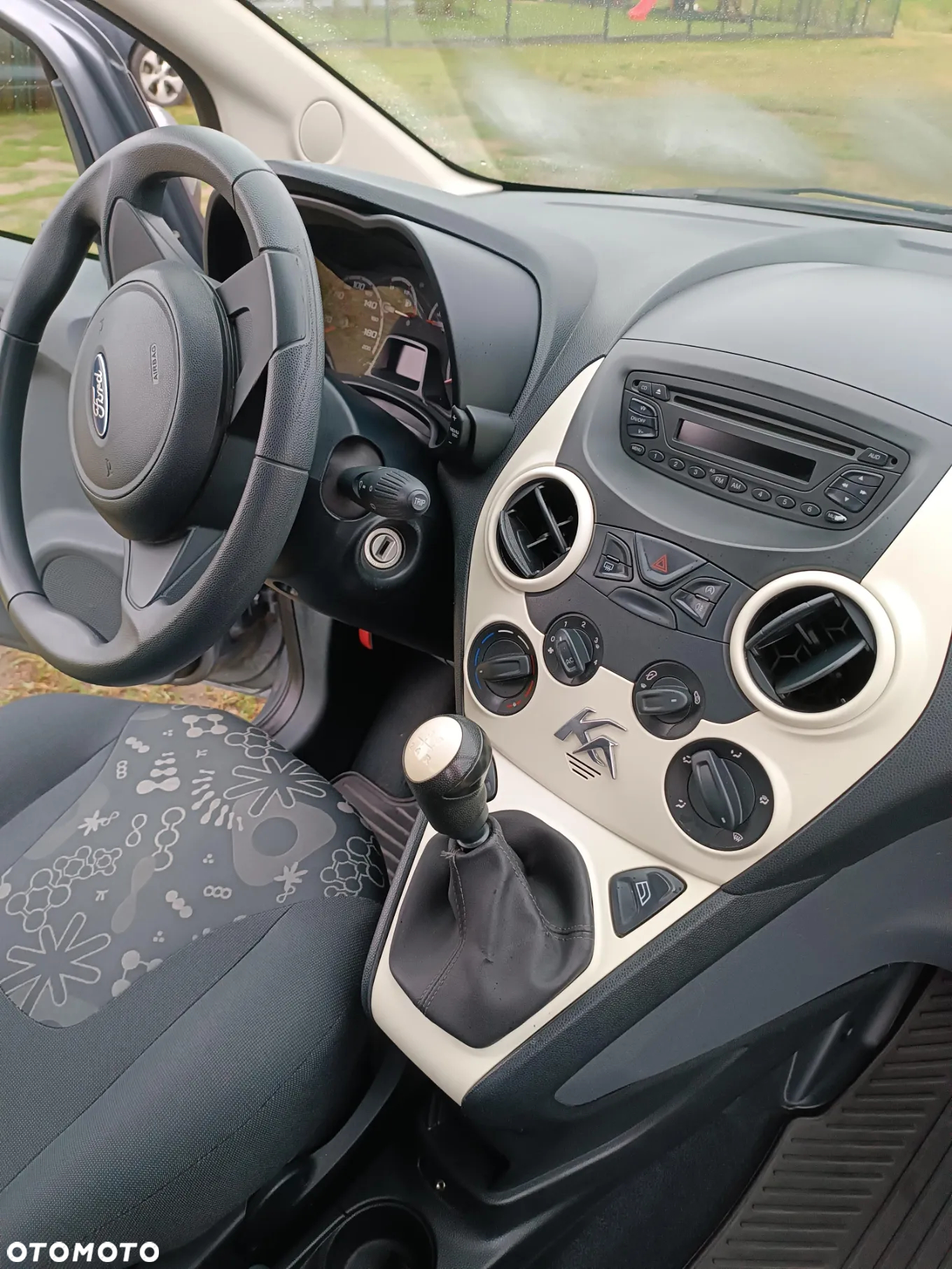 Ford KA - 6