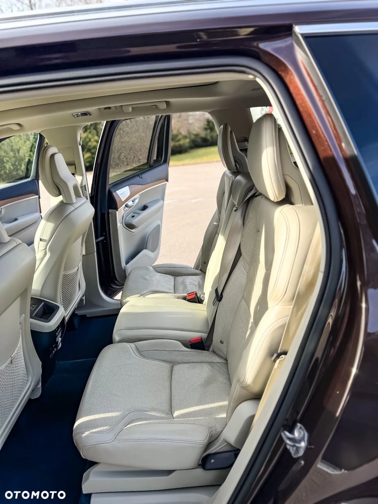 Volvo XC 90 D5 AWD Inscription - 23
