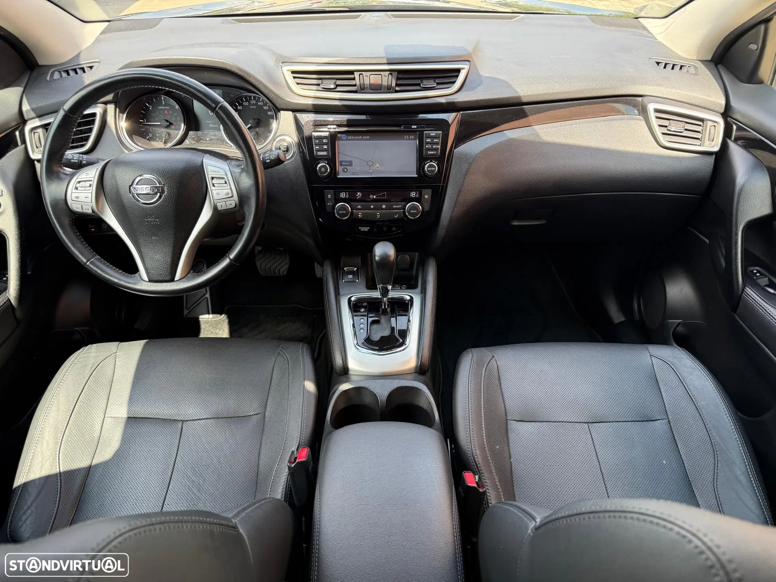 Nissan Qashqai 1.6 dCi Acenta PS+NC Xtronic - 15