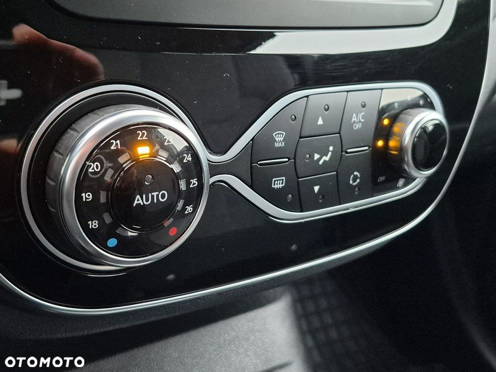 Renault Captur - 29