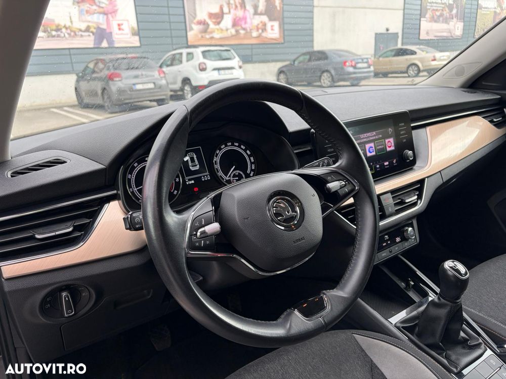 Skoda Kamiq 1.5 TSI Ambition - 2
