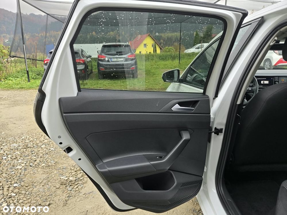 Volkswagen Polo - 6