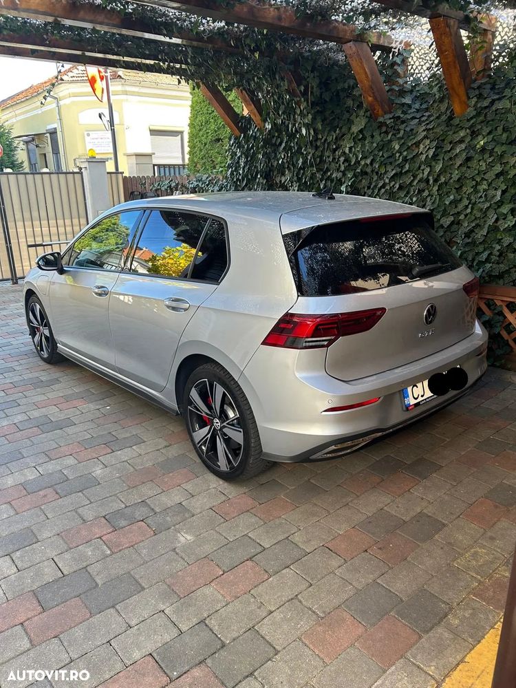 Volkswagen Golf - 3