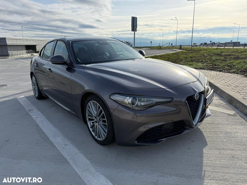 Alfa Romeo Giulia 2.2 Diesel AT8 Advanced Efficiency - 1