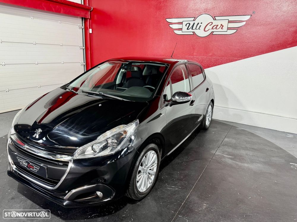 Peugeot 208 1.2 PureTech Style - 25