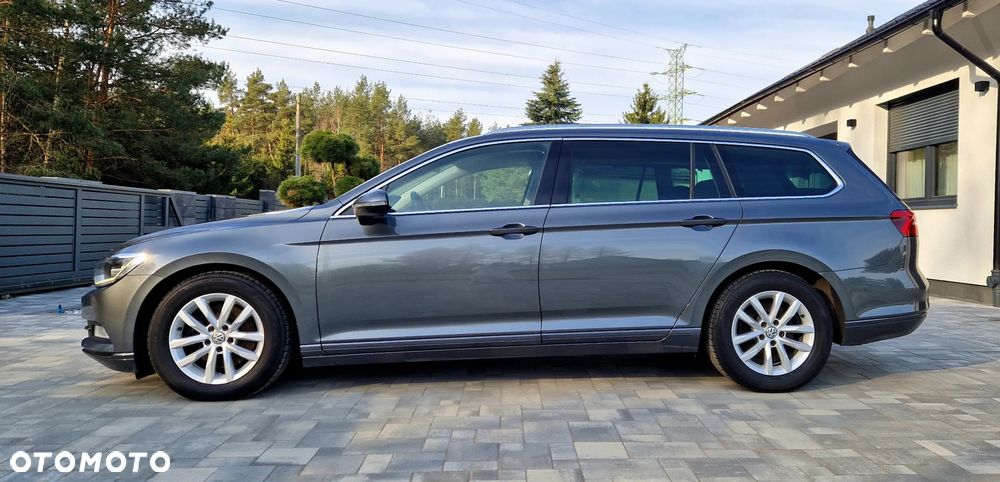 Volkswagen Passat 2.0 TDI SCR (BlueMotion Technology) Comfortline - 4