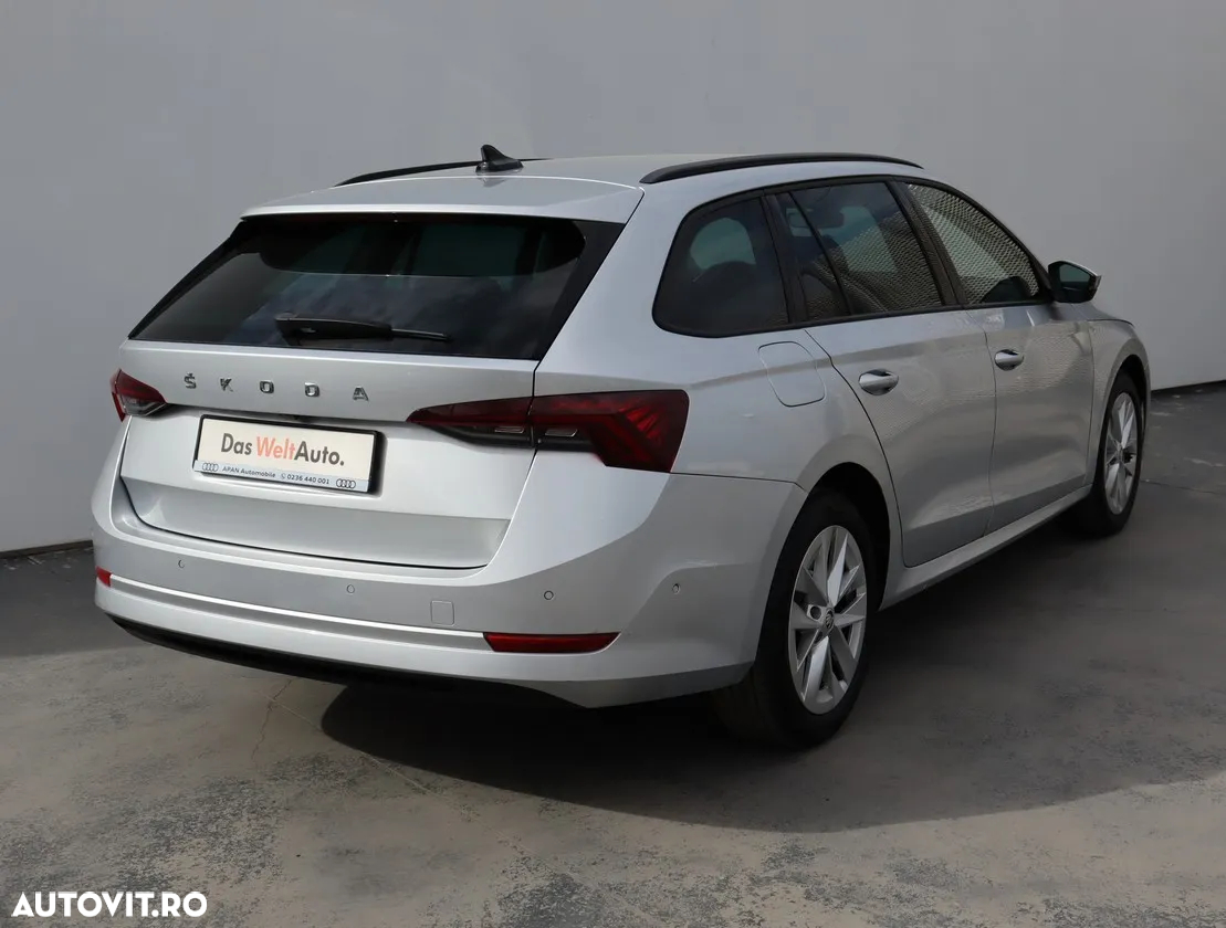 Skoda Octavia Combi 2.0 TDI Style - 8