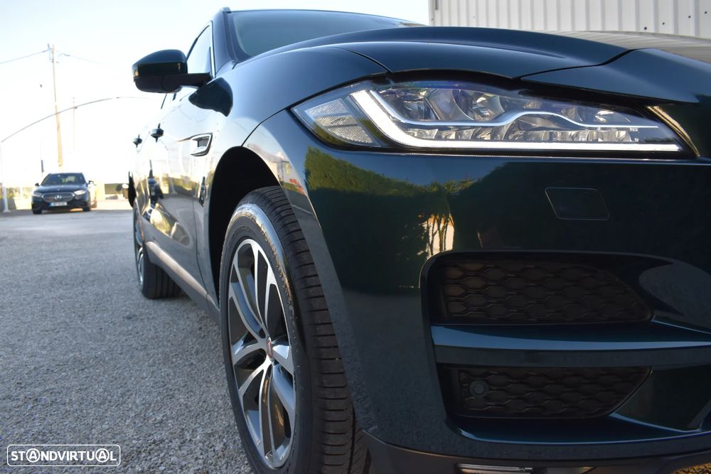 Jaguar F-Pace - 25