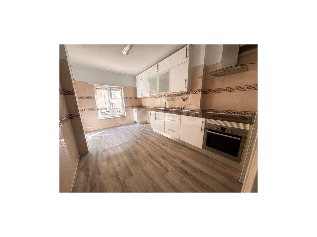 Apartamento T3 ,Quinta do Conde ,Setubal - Grande imagem: 4/17