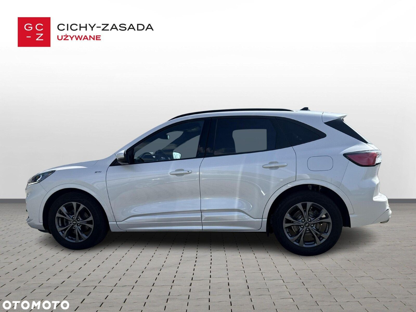 Ford Kuga - 2