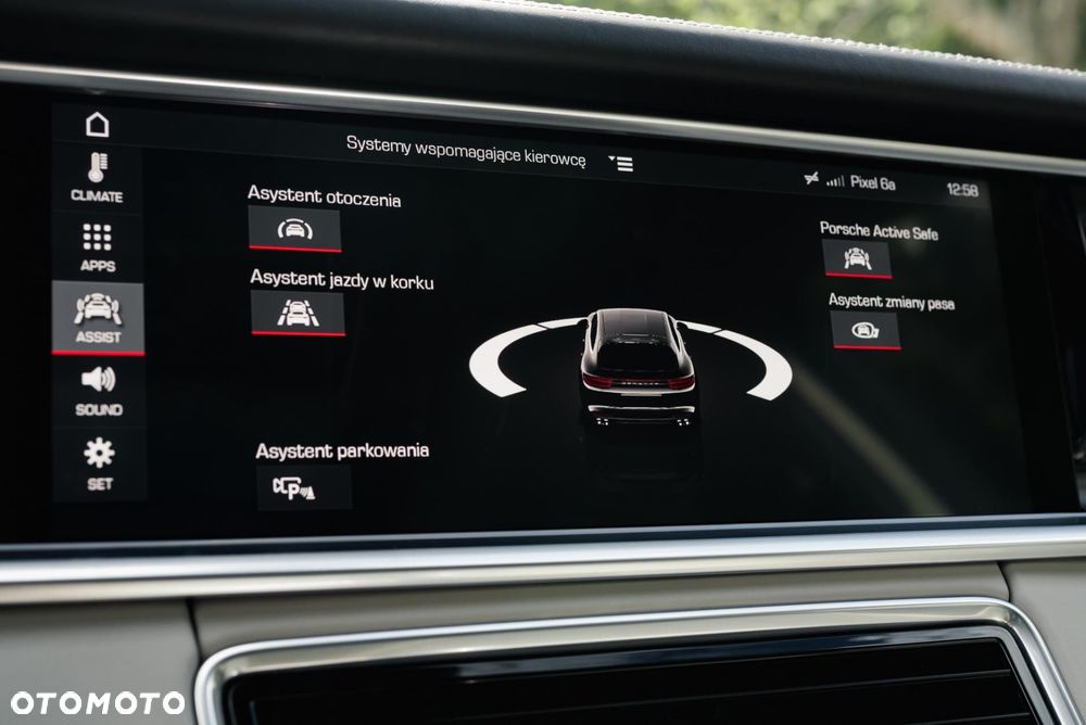 Porsche Panamera - 23