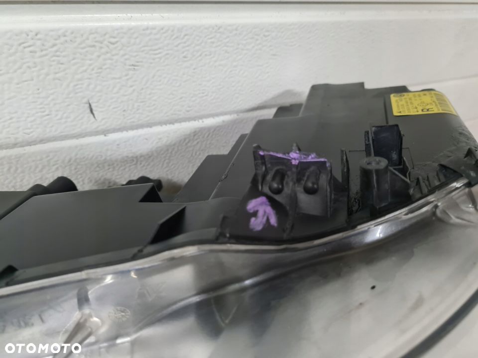 Lampa prawy przód VW TOURAN LIFT EUROPA ORYGINAŁ - 4