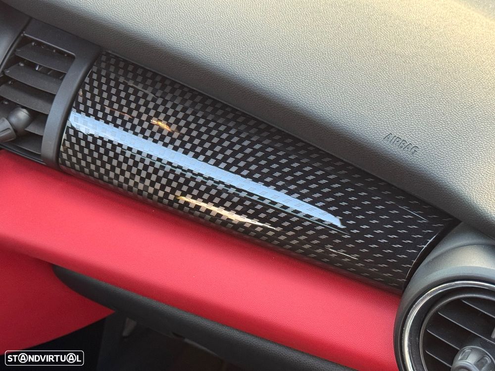 MINI 3 Portas John Cooper Works Auto Desportiva - 38