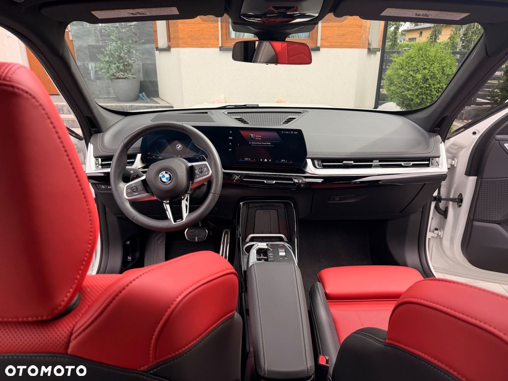 BMW X1 - 16