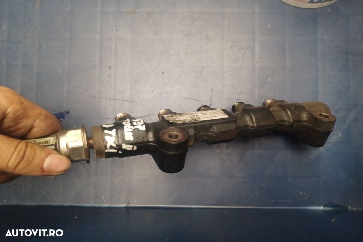 Rampa injectoare 9654590 9654592680 Ford Focus 2 [2004 - 2008] Sedan - 5