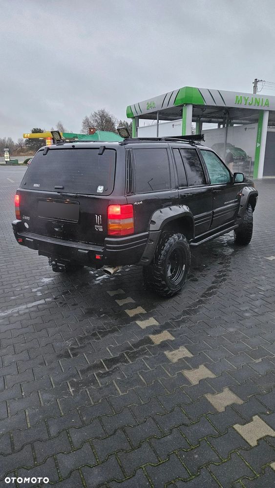 Jeep Grand Cherokee - 3