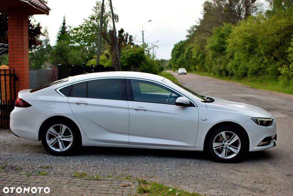 Opel Insignia CT 1.5 T Elite S&S - 18