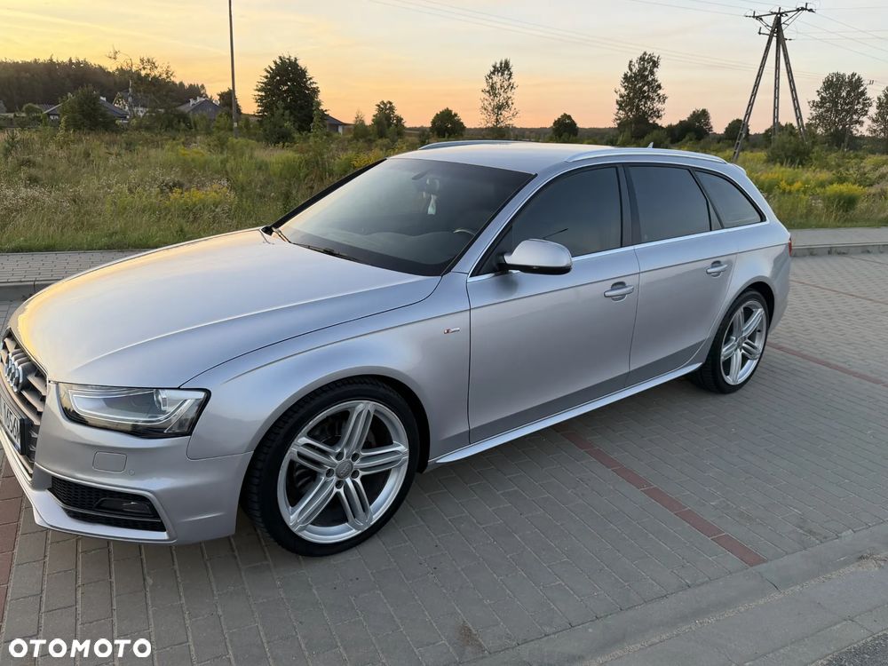 Audi A4 Avant 2.0 TDI Sport S tronic - 33