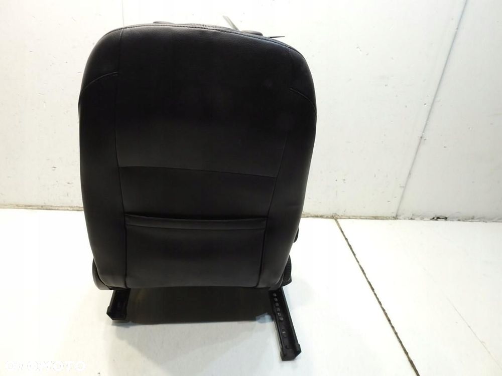 FOTEL PRAWY PRZÓD PODGRZEWANY VW PASSAT B6 LIFT - 5