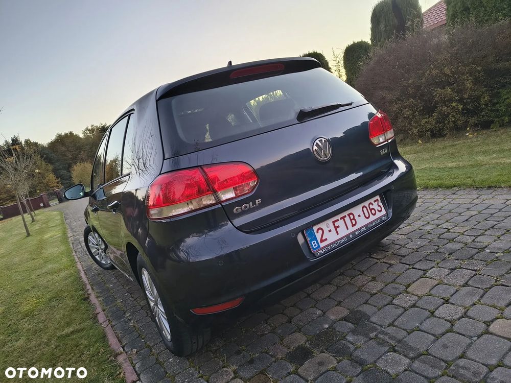 Volkswagen Golf 1.6 TDI BlueMotion Technology Cup - 5