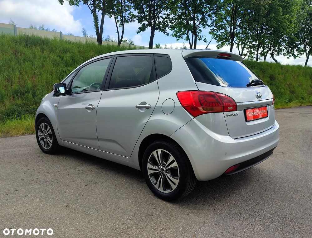 Kia Venga 1.4 CVVT ISG Vision - 10