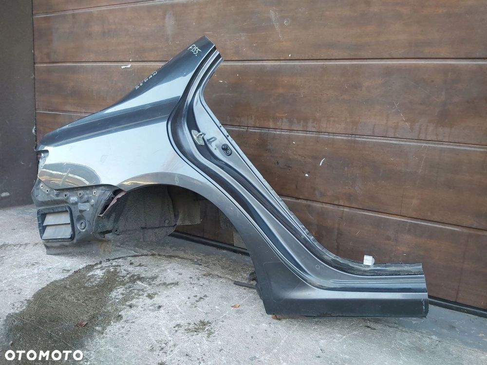 Toyota Corolla E15 błotnik tył pray ćwiartka sedan próg - 2