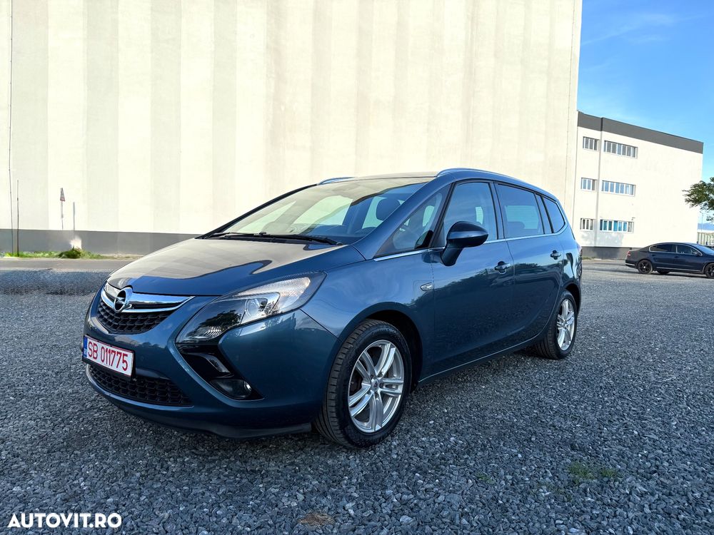 Opel Zafira 2.0 CDTI ECOTEC Cosmo - 1