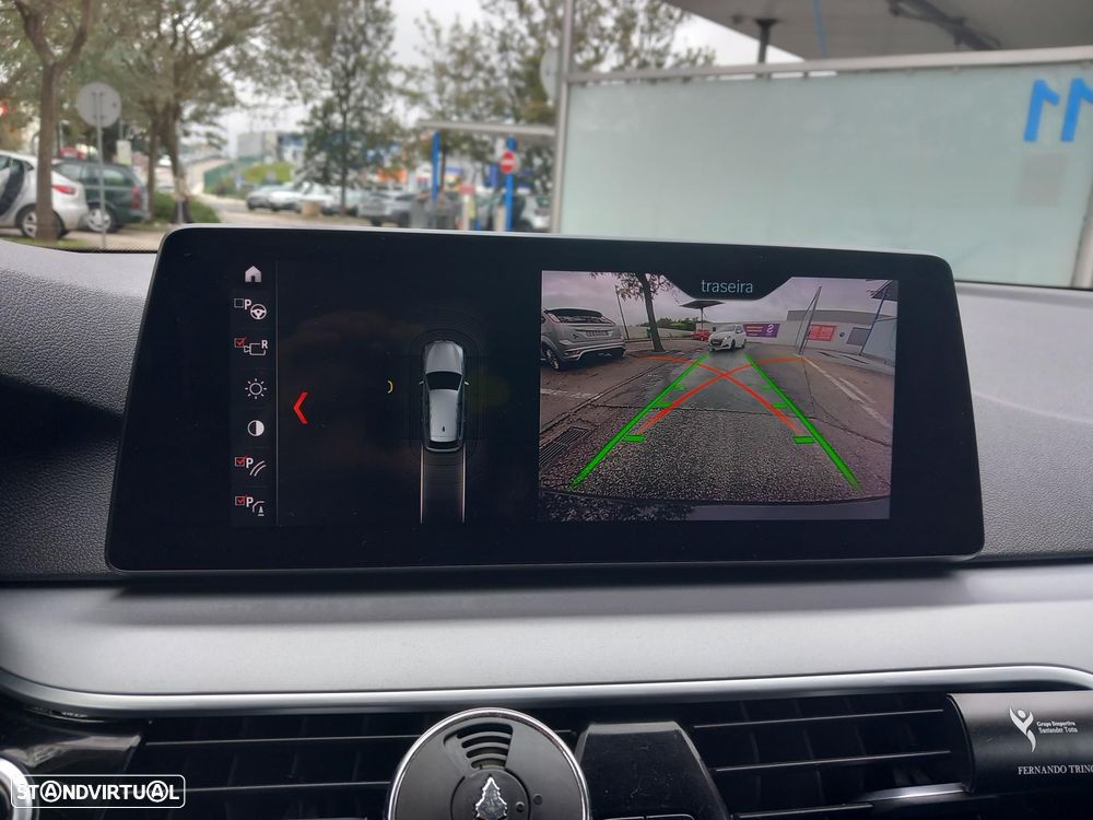 BMW 520 d Line Luxury Auto - 27