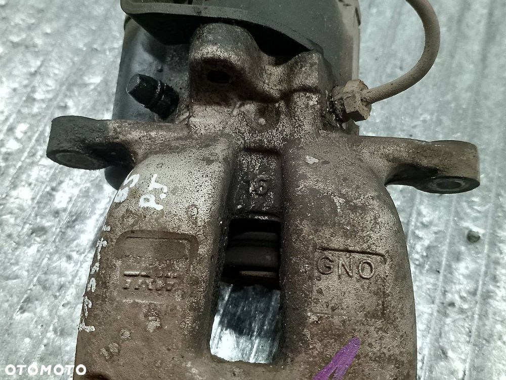 ZACISK HAMULCOWY PRAWY TYŁ VW PASSAT B6 1.9 TDI - 1