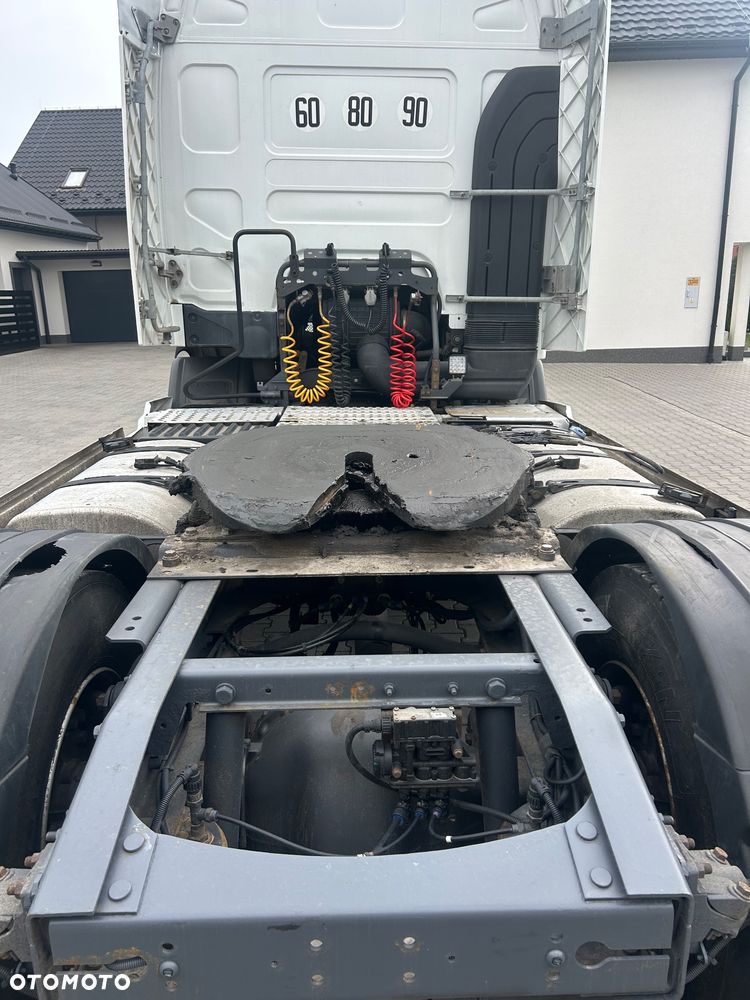 Renault Premium - 6