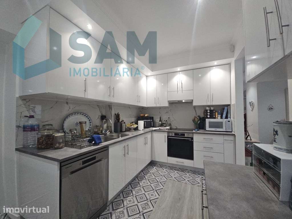 Apartamento T3 remodelado Centro Cadaval - Grande imagem: 3/21