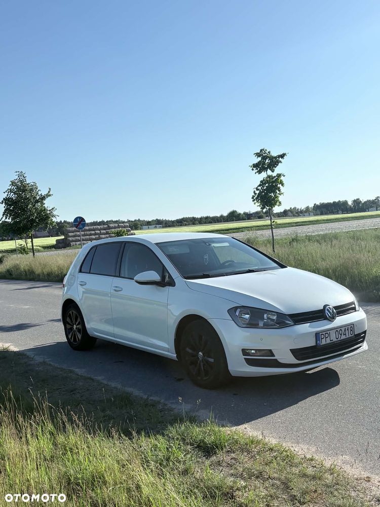 Volkswagen Golf 1.6 TDI Comfortline - 4
